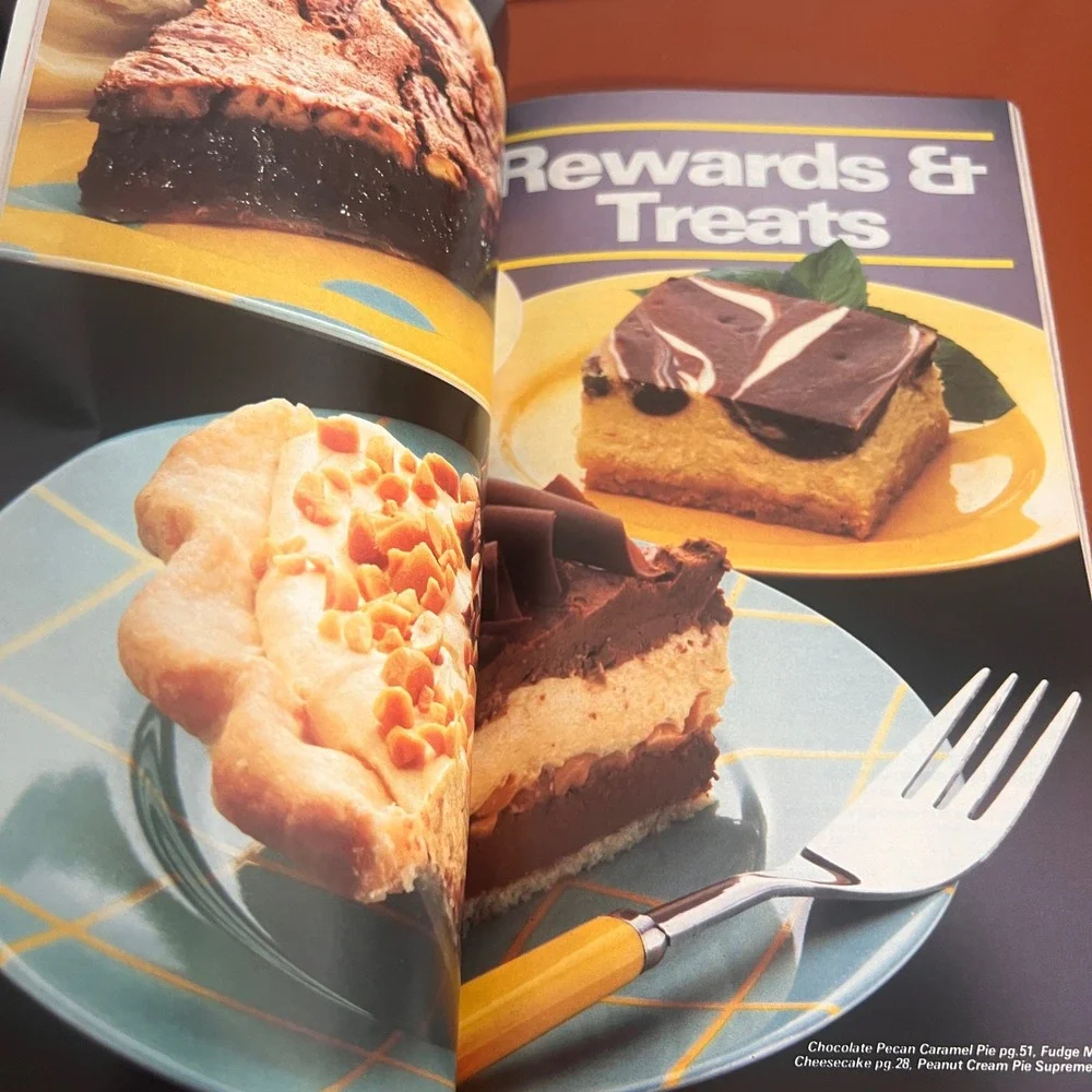 Vtg 1986 Pillsbury Bake-Off Cookbook 100 Winning Recipes Classic No 62‎ Special